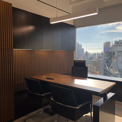 2 Queen's Road Central, Central Image 4