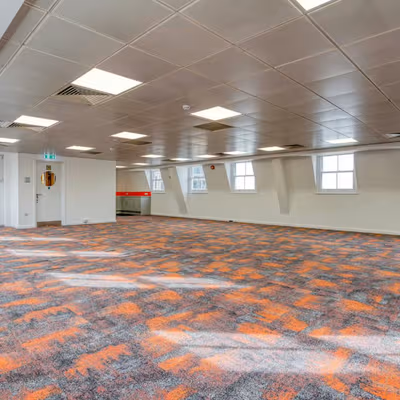 67-68 Long Acre, Covent Garden Image 4