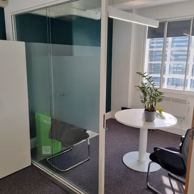 351 Oxford St, London Image 11