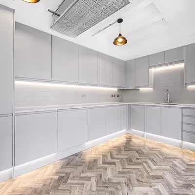 30 City Road, London Image 4