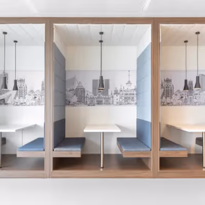 10-05 Boulevar Rafael Landivar, Guatemala Image 8