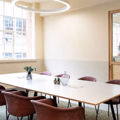 20 Garrett St, London Image 2