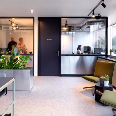 151 Wardour Street, Soho Image 3