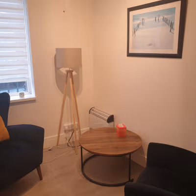 151-153 Clapham High Street, London Image 9