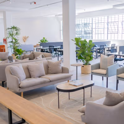 8 Vrede Street Gardens, Cape Town Image 5