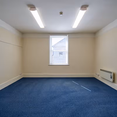 Station Hill, Chippenham Image 4