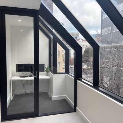 20 Commercial Rd, Melbourne Image 1