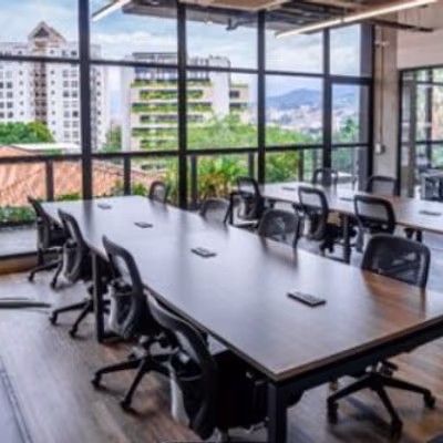 Calle 8 #43c - 68 El Poblado, Medellín Image 3