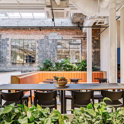 4 Queens Road, London Image 9