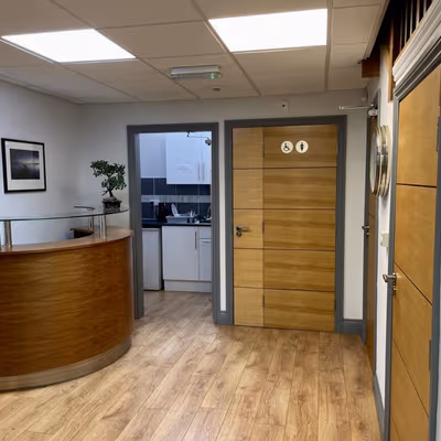 Lake Place, Hoylake Image 4