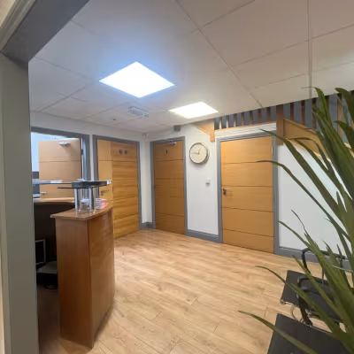 Lake Place, Hoylake Image 10