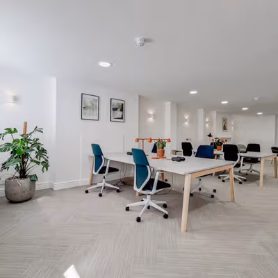 3 Fitzhardinge Street, London Image 14