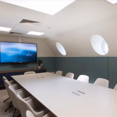 42-44 Grosvenor Gardens, London Image 3