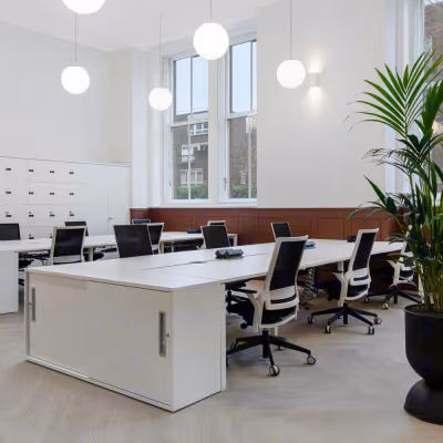 203 Eversholt Street, London Image 1