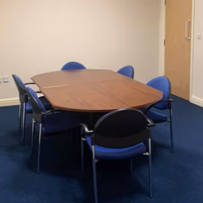 Chapel Rd, Oldham Image 6