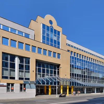 48-66 Lajos Utca, Budapest Image 7