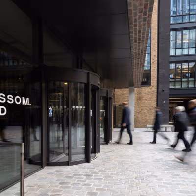 1 Blossom Street, London Image 8