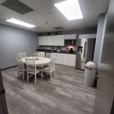 1300 Diamond Springs Road, Virginia Beach Image 10