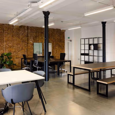 14 Gower's Walk, London Image 2