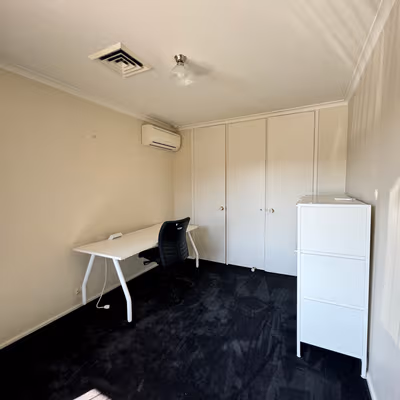 240 Mickleham Rd, Gladstone Park Image 1