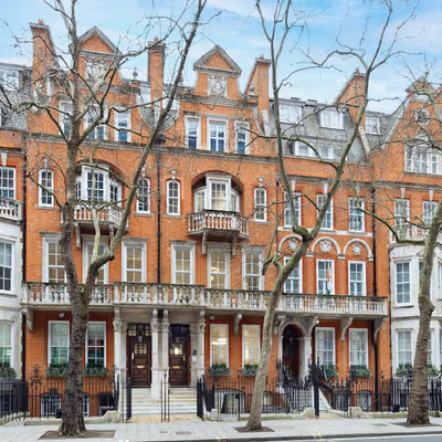 146 Buckingham Palace Rd, Greater London Image 4