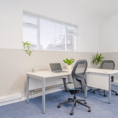 96 96 High Street, Guildford Image 2