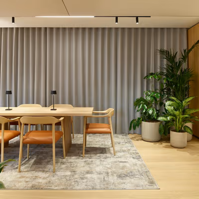 11 Pilgrim Street, London Image 3