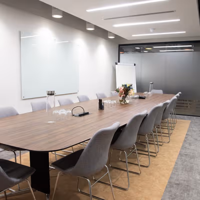 231 Strand, Strand Image 6