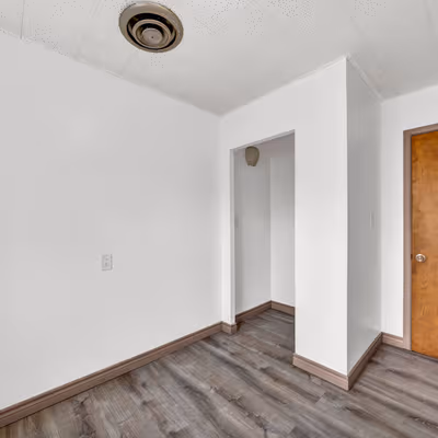 817 Main Street, Niagara Falls Image 11