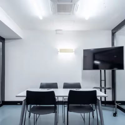 10 Rue La Vacquerie, Paris Image 3