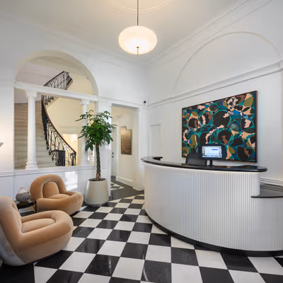 19 Portland Pl, London Image 1