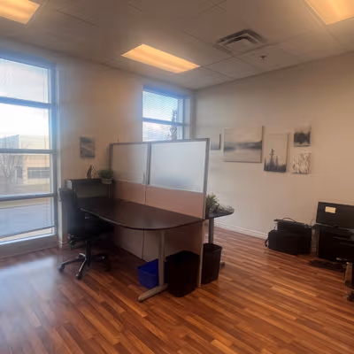 5205 Rue J-a- Bombardier, Saint-hubert Image 1