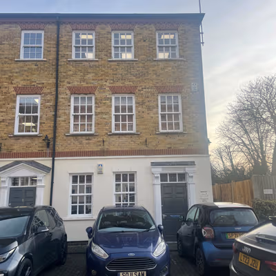 Theobald Street, Hertfordshire Image 5