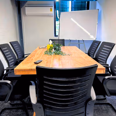 19 Rn Mukherjee Road Hanuman Estates Main Building, Kolkata Image 9