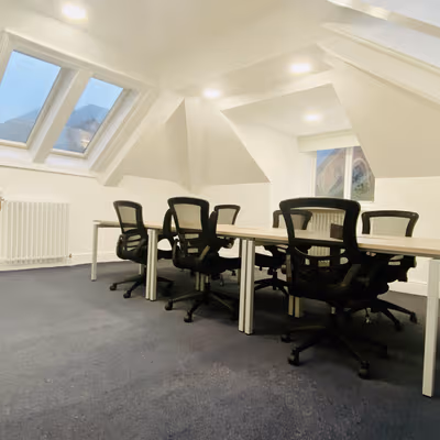 9 Park Square East, West Yorkshire Image 9