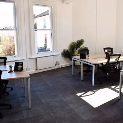 85 High Street, Tunbridge Wells Image 2