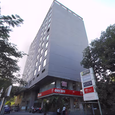 Ganeshkhind Rd Akashvani Rashtriya Film Sangrahalay Quarters Model Colony Shivajinagar, Pune Image 6