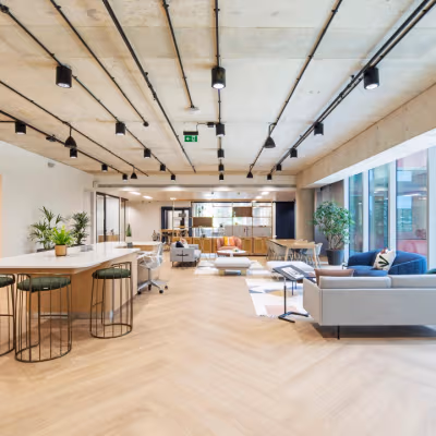 245 Hammersmith Road, Hammersmith Image 2