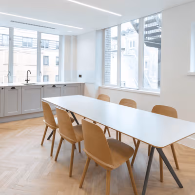 14 Berkeley, London Image 4