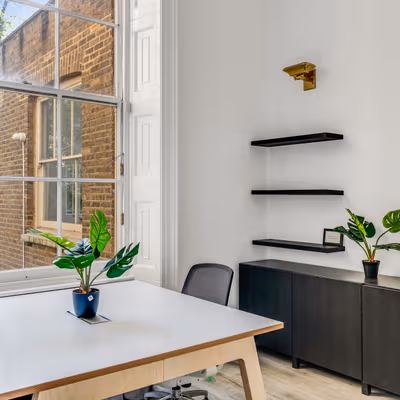 55-56 Russell Square, Holborn Image 1