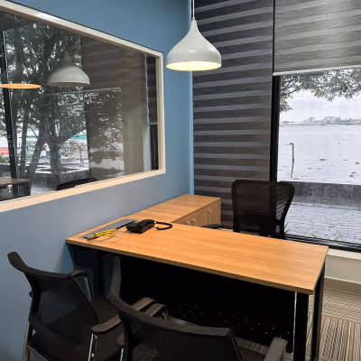 Shanmugham Rd Menaka Marine Drive, Kochi Image 1