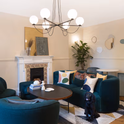 142 Buckingham Palace Road, Greater London Image 1