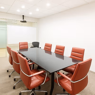 Sukhumvit Road, Khet Khlong Toei Image 7