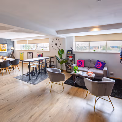 80, 90, 9294 Wallis Road, Hackney Wick Image 4