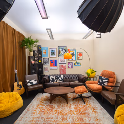 80, 90, 9294 Wallis Road, Hackney Wick Image 1