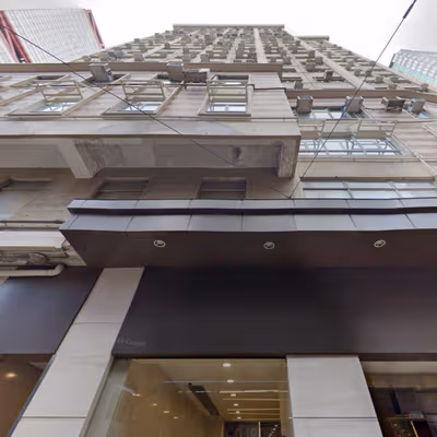 317-319 Des Voux Road Central, Hong Kong Image 3