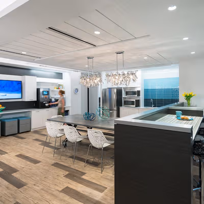 1765 Greensboro Station Place, Mclean Image 4