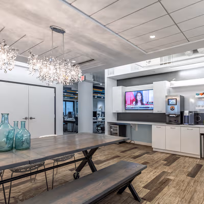 1765 Greensboro Station Place, Mclean Image 10