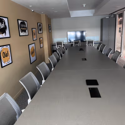 501 District Centre Sector 6 Pushp Vihar, New Delhi Image 4