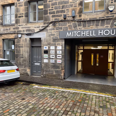 5 Mitchell Street, Leith Image 10
